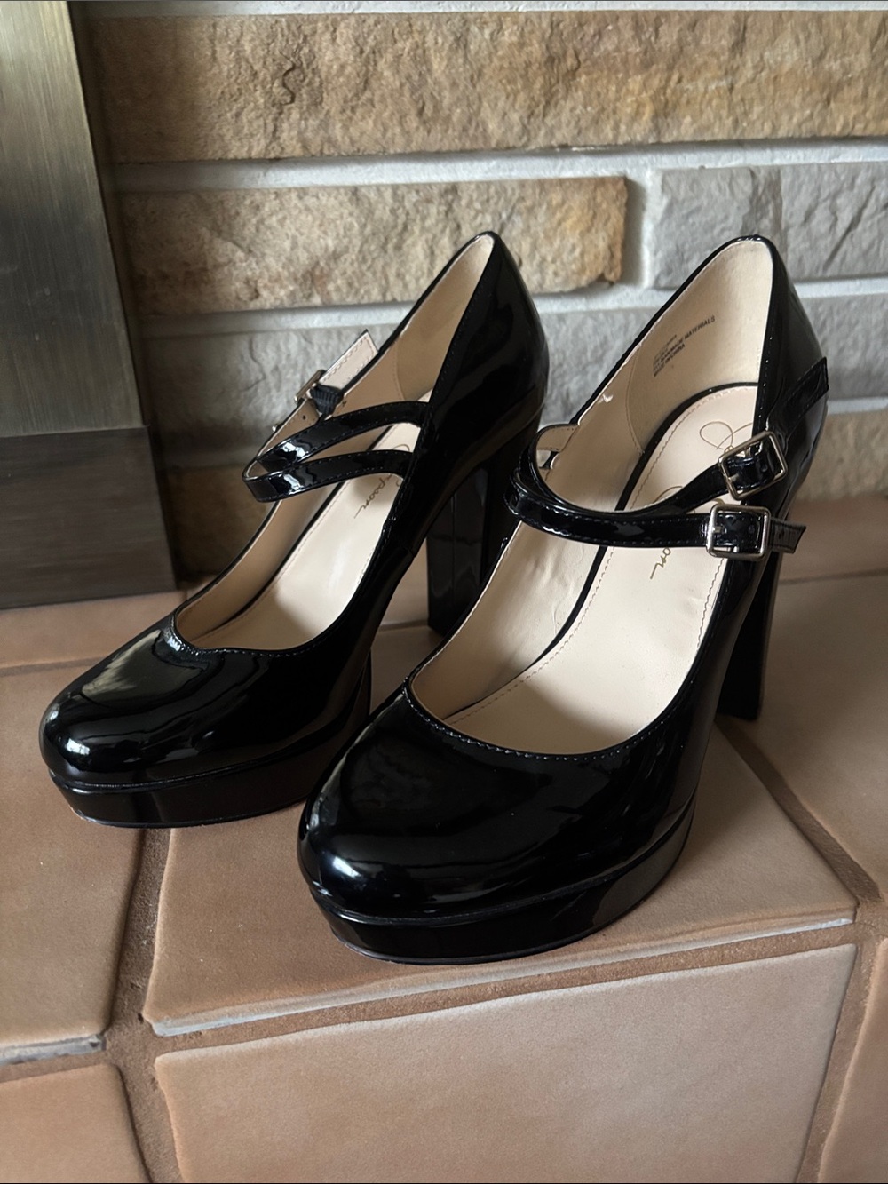 Jessica Simpson JP-Erimma Black Patent Platform Mary Janes - Size 8M